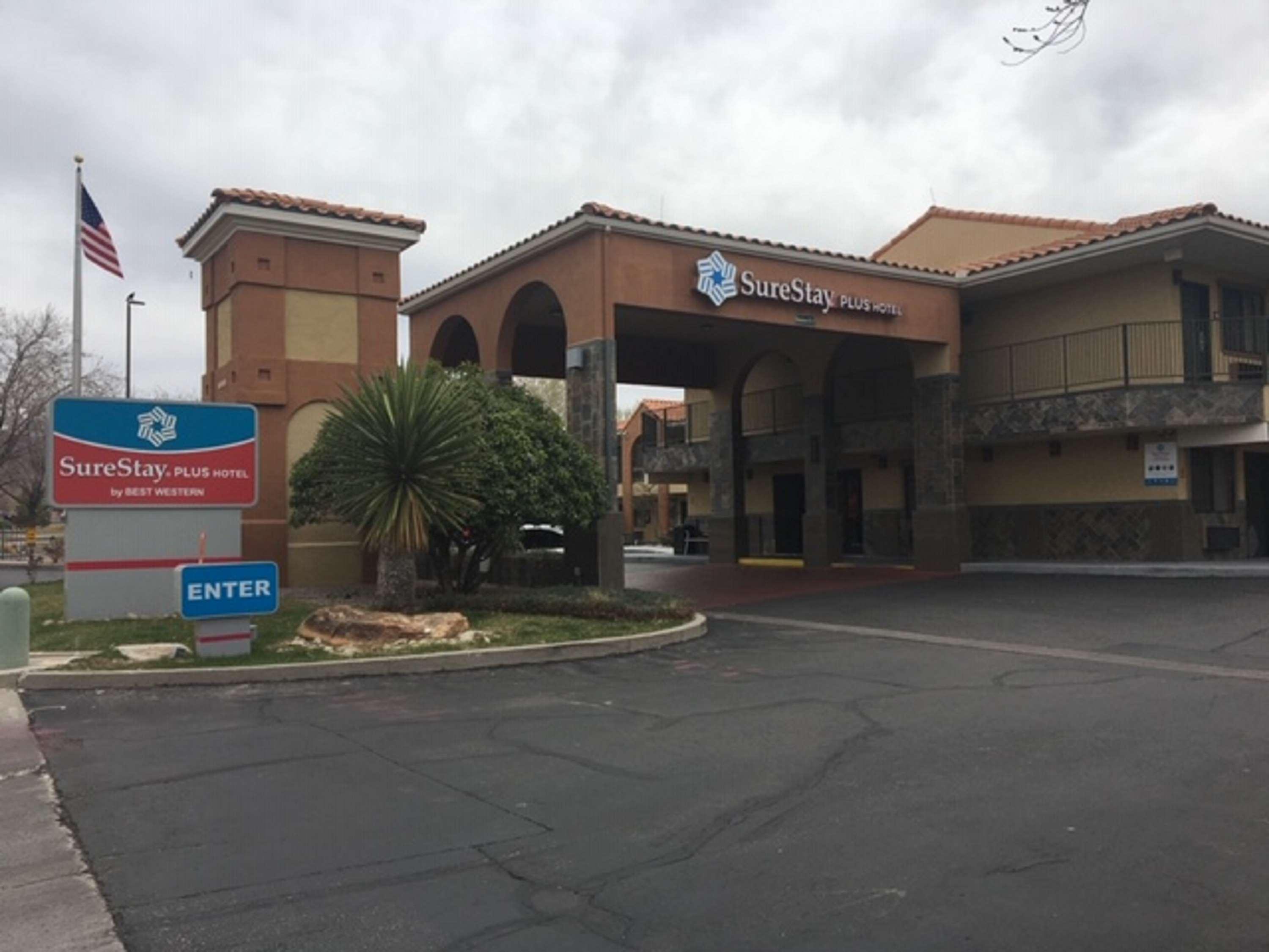 Surestay Plus Hotel By Best Western Albuquerque I-40 Eubank Exterior foto